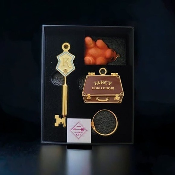 Harry Potter Litjoy Key #10 - Kowalski Bakery - Picture 2 of 4